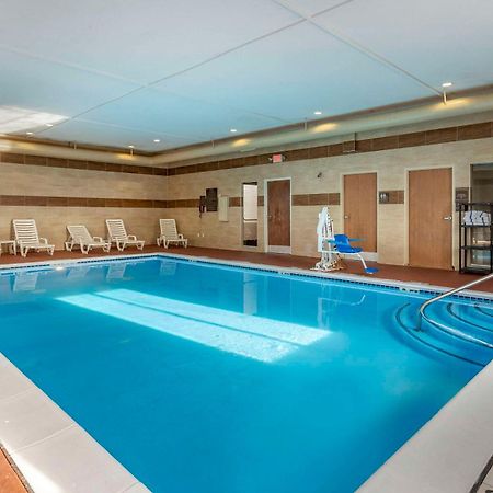 Comfort Suites Auburn Hills-Detroit Экстерьер фото