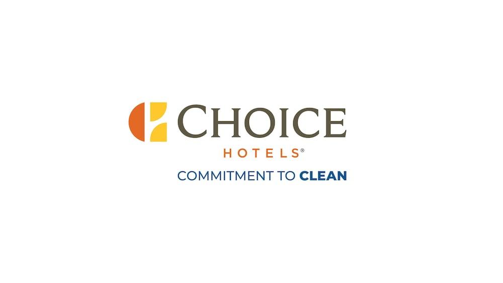 Comfort Suites Auburn Hills-Detroit Экстерьер фото