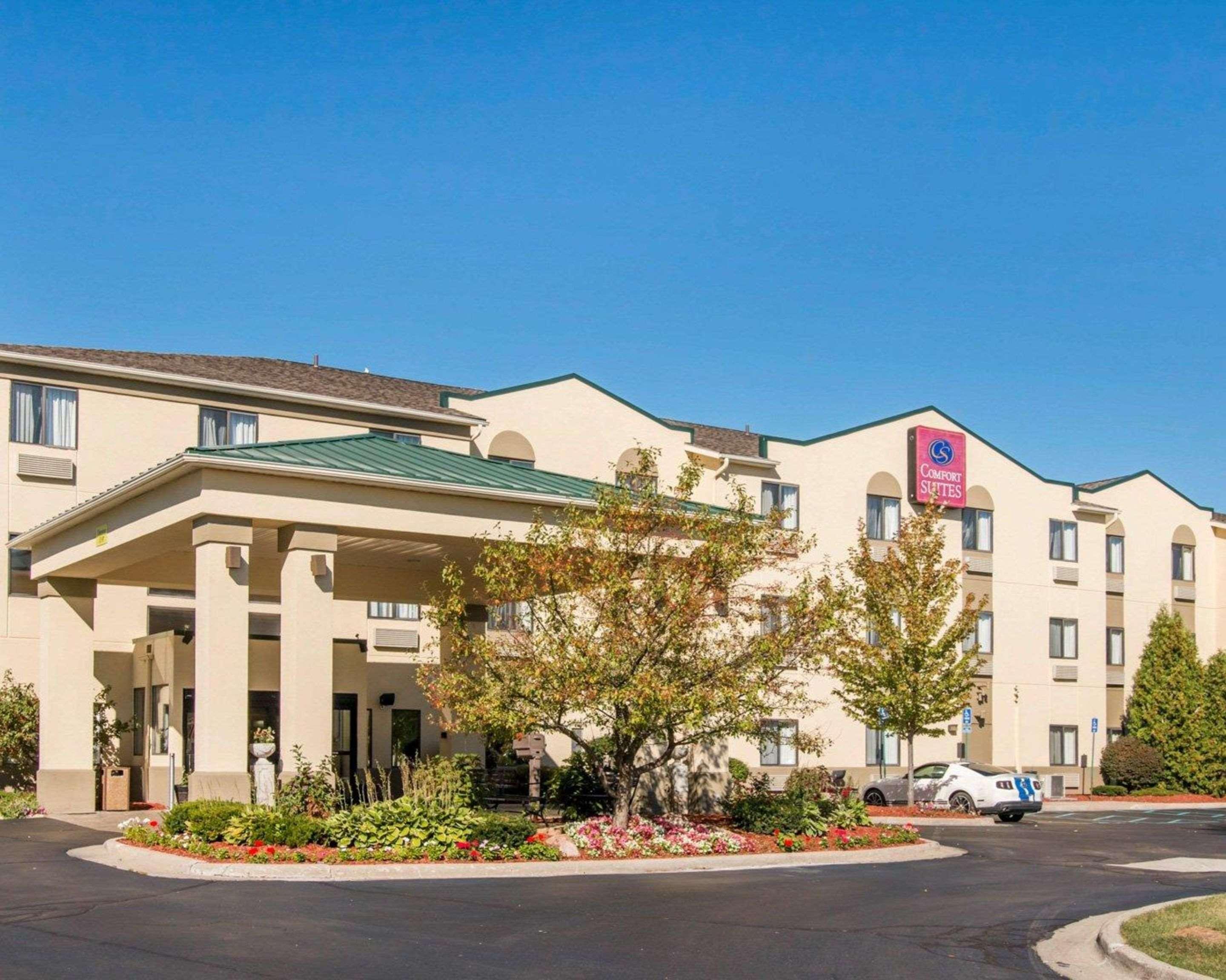 Comfort Suites Auburn Hills-Detroit Экстерьер фото