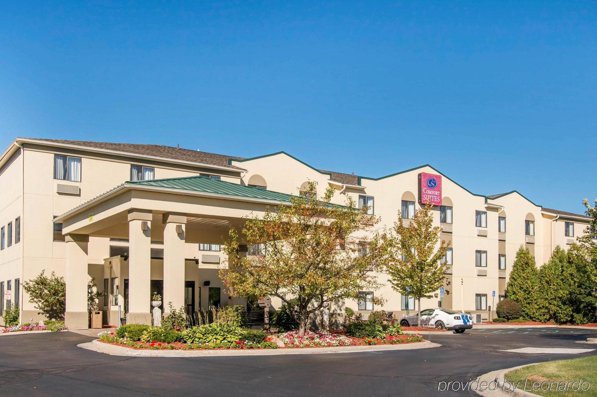 Comfort Suites Auburn Hills-Detroit Экстерьер фото